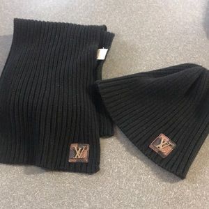 Scarf and Hat set; no tags 100%cotton
